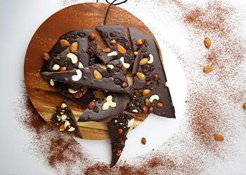 Chocolat noir aux raisins secs