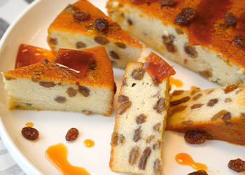 gâteau de semoule aux raisins secs