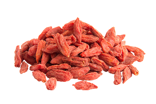 baies de goji biologiques sur fond blanc